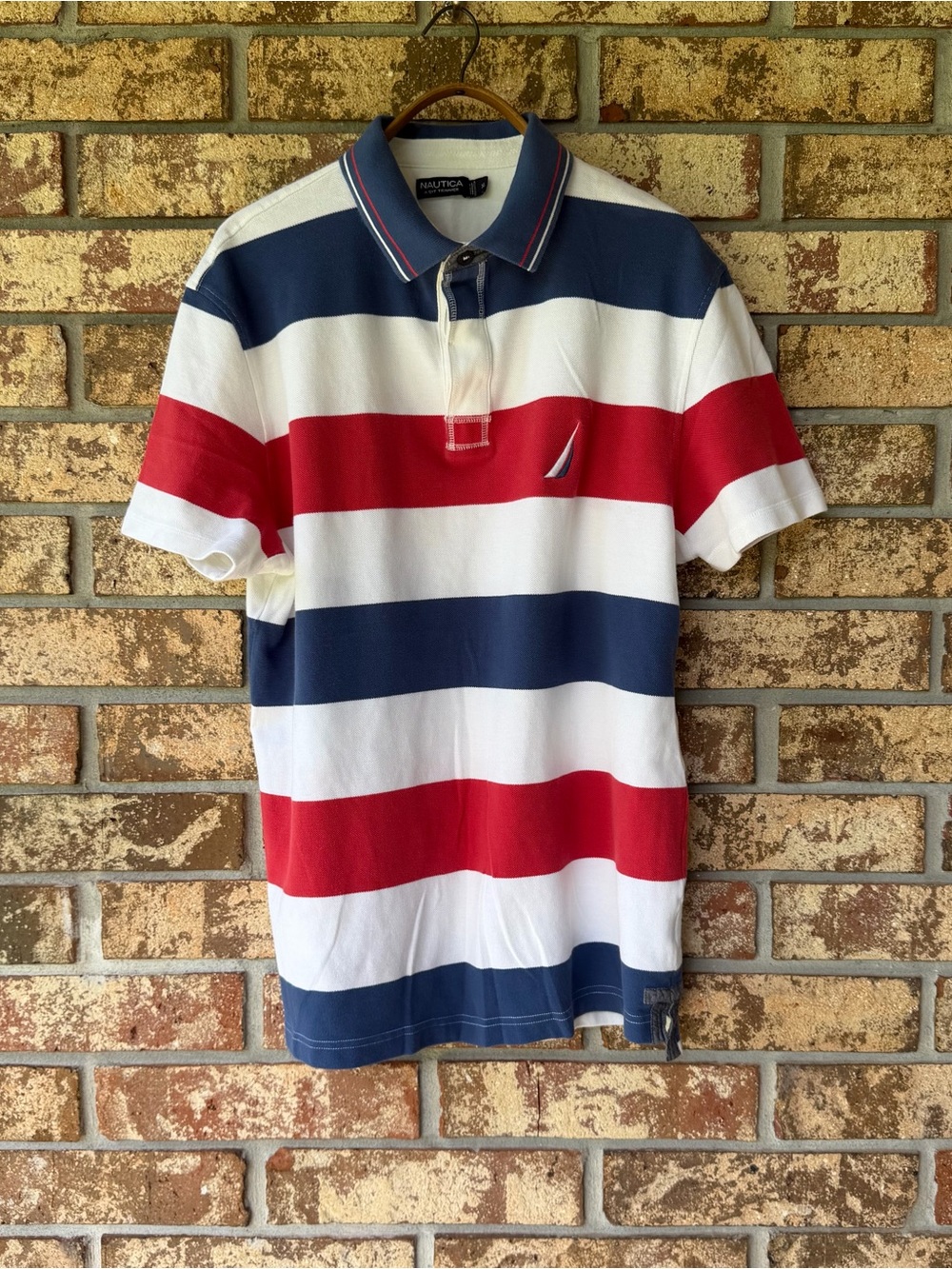 Men’s Nautica Vintage Polo A Bit Trimmer Back Patch Size XL Excellent Condition!